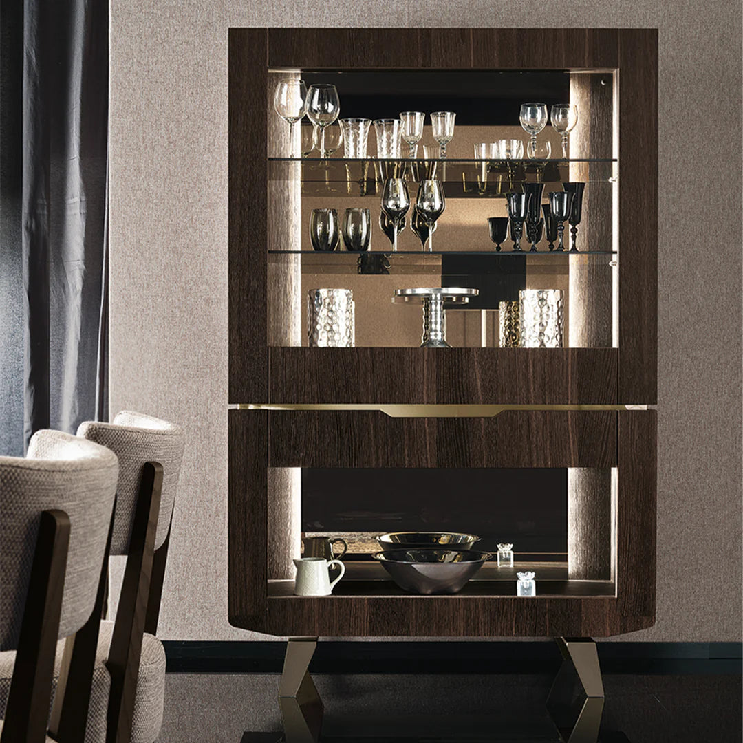 Accademia Curio Cabinet