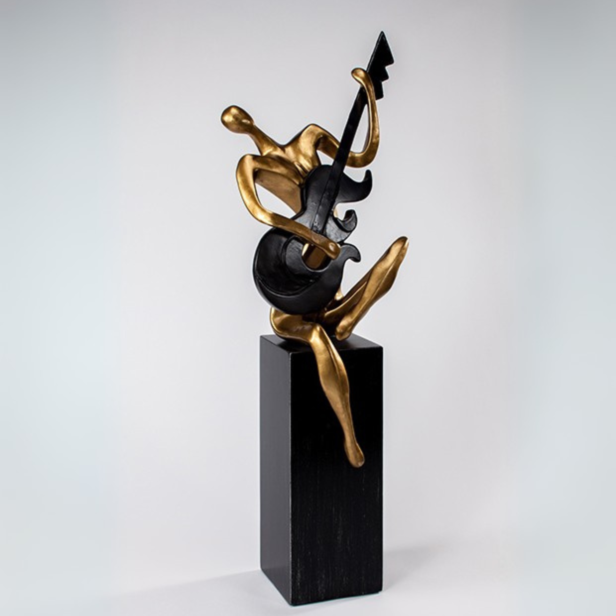 Strummer II Table Sculpture 4459-PF2