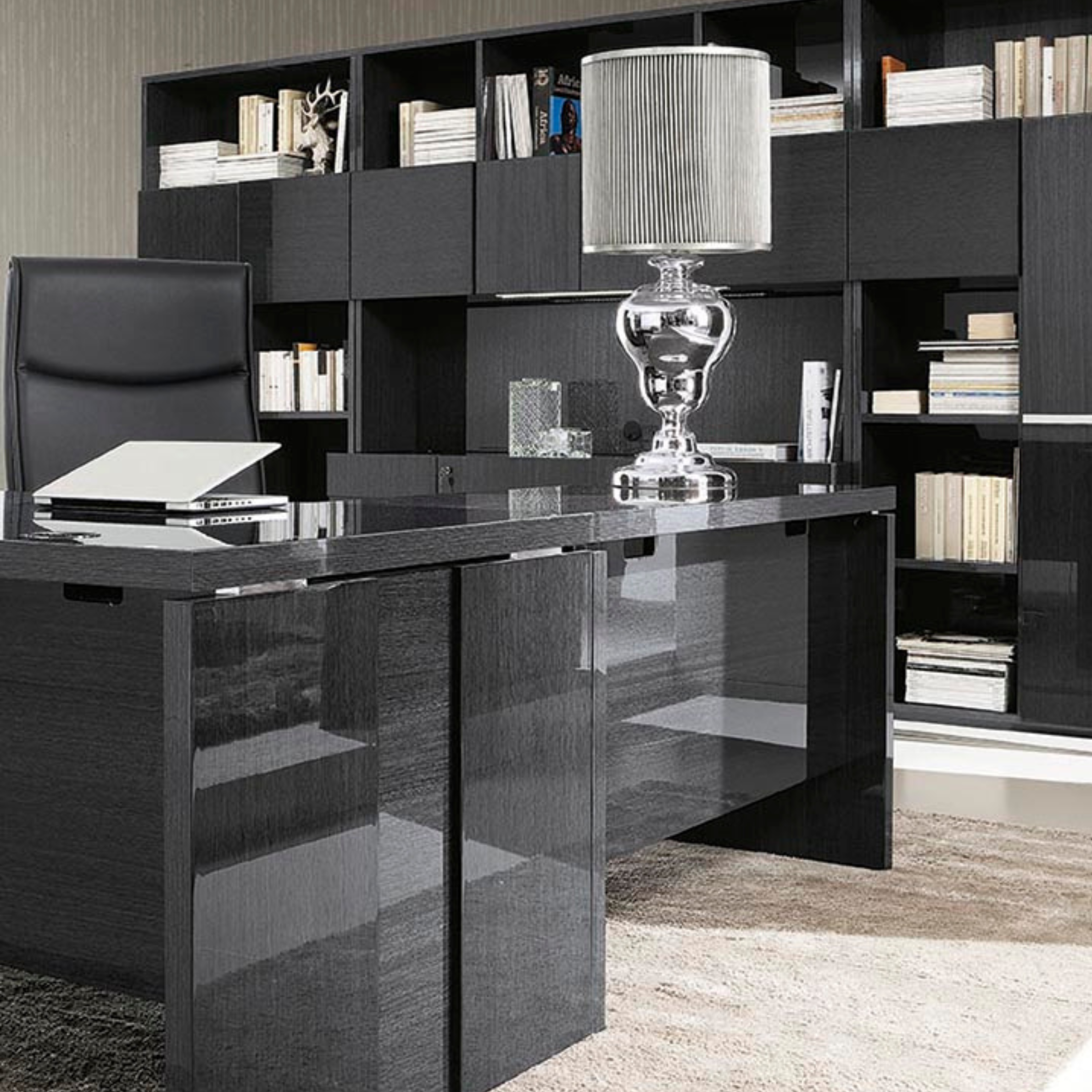 Montecarlo Desk