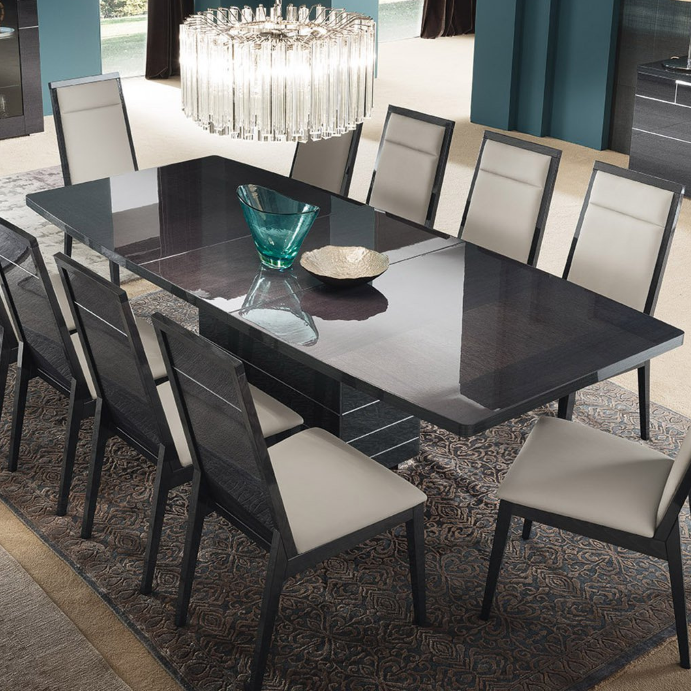 Versilia Extendable Dining Table