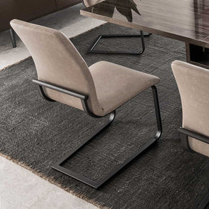 Frida Faroe Chair