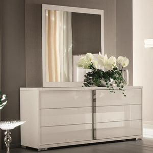 Imperia Mirror