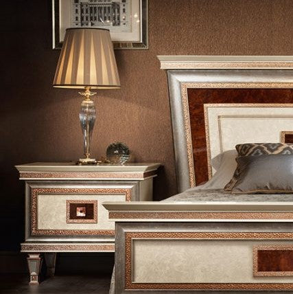 Dolce Vita Nightstand