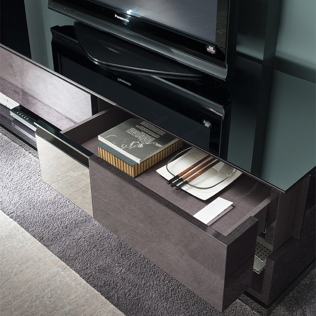 Heritage Entertainment Center