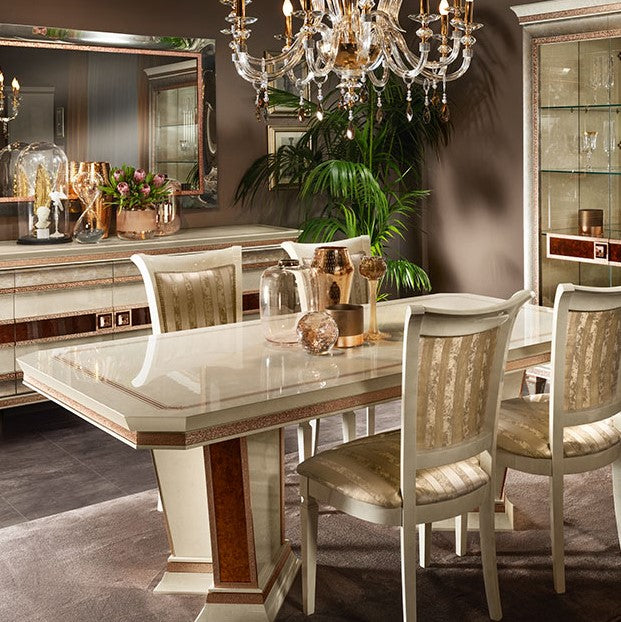 Dolce Vita Dining Table